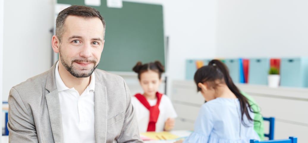 Que qualquer programa de treinamento de professores deveria incluir